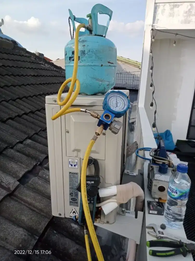 Jasa bongkar pasang ac, service ac, jual beli ac, tukang ac