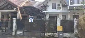 Disewakan Rumah Murah di Raffles Hills, Cibubur