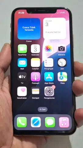 iPhone XS 256gb hp charger