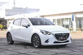 Mazda 2 R 2015 Skyactiv LOW KM 80rb Service Rutin TGN 1 Dr Baru