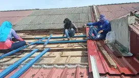 Tukang perbaikan atap bocor, renovasi rumah, pasang rangka baja