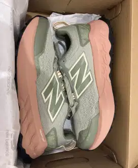 New Balance Fresh Foam Garo Sepatu Trail Running