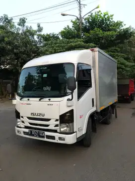 Isuzu GIGA NLR55tx ps100 engkel std box 2020