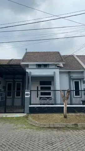 Disewakan Rumah Bagus Melon Utara Pondok Tjandra Indah (Renter Only)