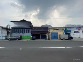 DIJUAL – Komersial Nol Jalan Raya Mastrip, Cocok Usaha Besar