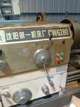 Mesin Bubut CW6280