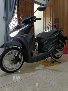 Jual motor pribadi sendiri honda vario 150 mulus