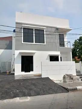 Dijual rumah lux 2 lantai 5 menit dr tol cempaka putih