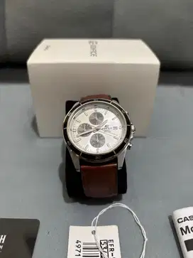 Casio Edifice EFR-526L-7AV Chronograph Jam Tangan Pria Panda White Bla
