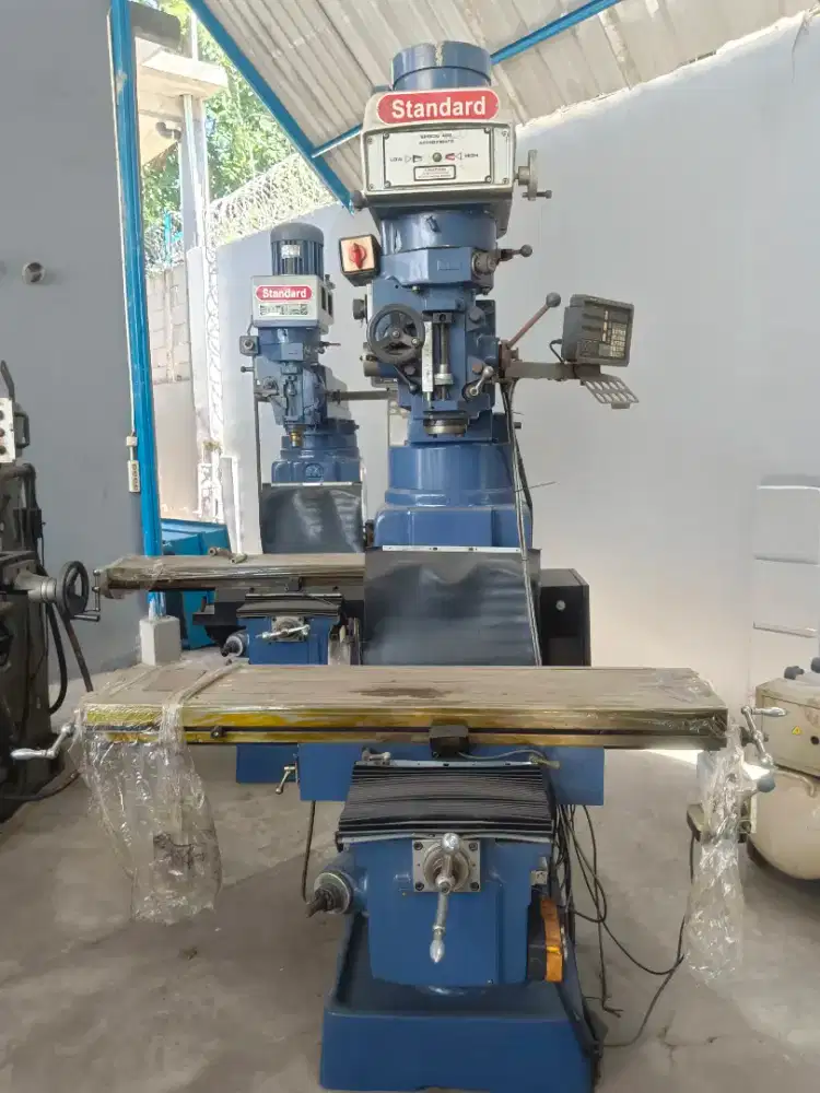 Mesin Milling SM5