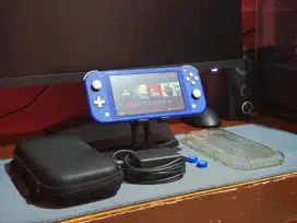 Nintendo Switch Lite C*F*W 128gb 2024 mulus !!