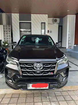 Toyota Fortuner 2023 Diesel