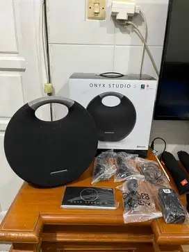 Harman Kardon Onyx Studio 5 Fullset
