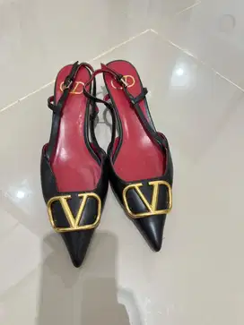 VALENTINO KITTEN HEELS size 40 cm