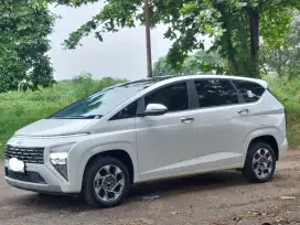 HYUNDAI STARGAZER