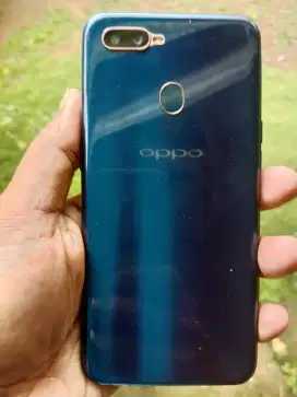 Oppo A7 4/64GB Baterai awet