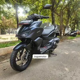 Honda Vario 160 cbs tahun 2022 cash credit