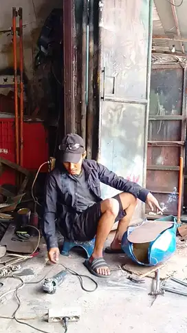 tukang las besi