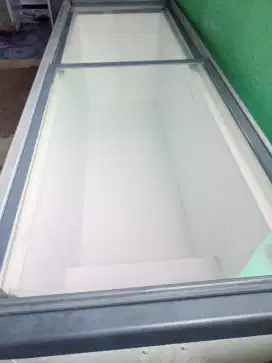 Prezer Sleding kaca