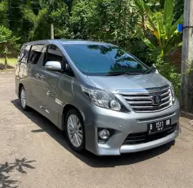 Alphard S CBU 2012
