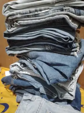 CELANA JEANS PANJANG BRANDED PRELOVED