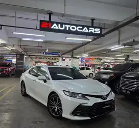 Toyota Camry 2.5 V 2021 AT Facelift