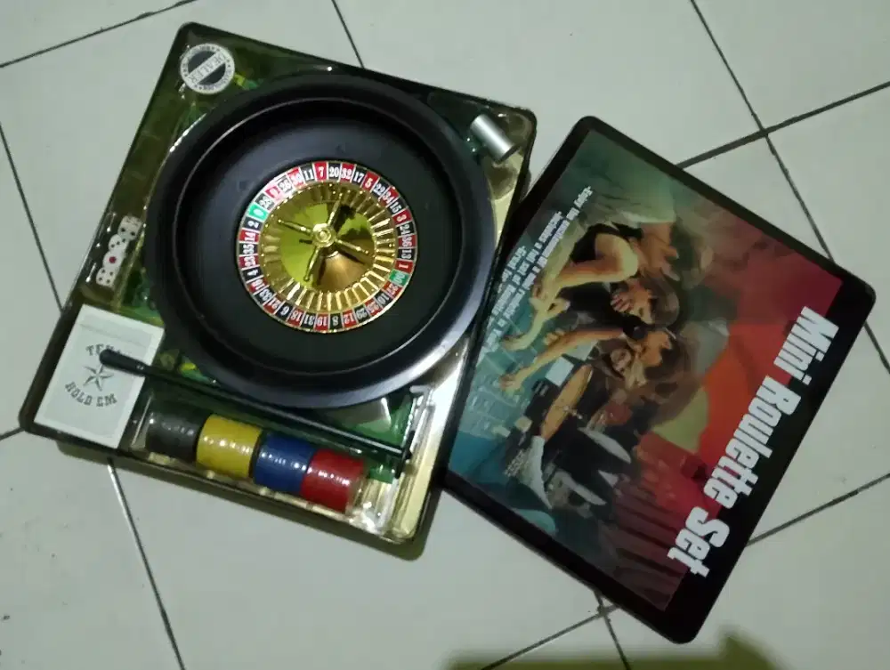 Mini Roulette Set