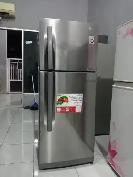 KULKAS 2 PINTU MERK LG