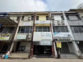 Ruko Dijual Siap Usaha Seraya Nagoya Batam Ada Usaha Laundry