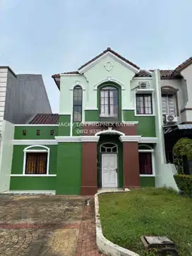 Rumah Dijual 2 Lantai SHM Beverly Batam Center