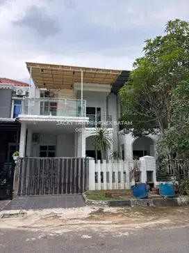 Rumah Dijual Semi Furnish Cantik Palazzo Batam Center