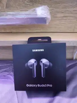 Masih SEGEL…Jual rugi ORIGiNAL samsung galaxy buds3 PRO..