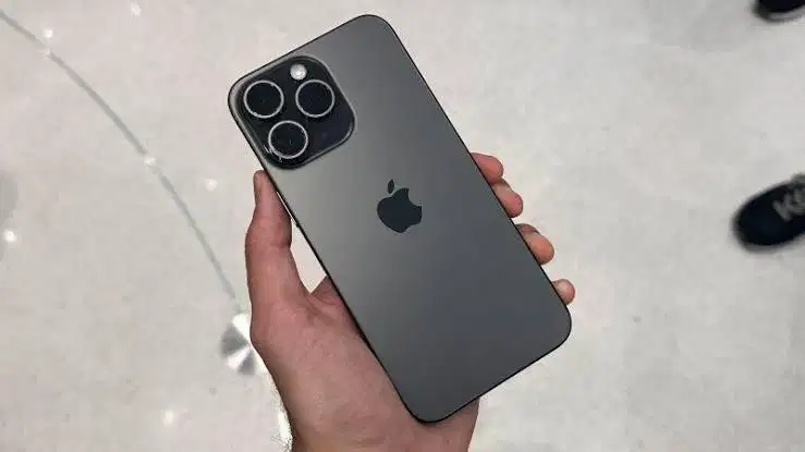 iPhone 15 Pro Max 256GB Black Titanium | Mulus | Wi-Fi Only