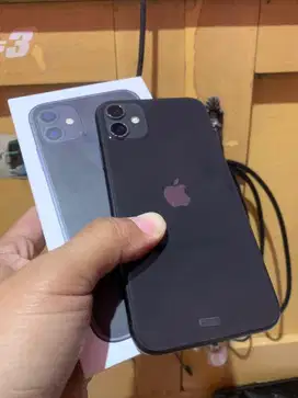 Iphone 11 128GB hitam eks resmi iBox