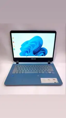 Laptop Asus VivoBook X470MA