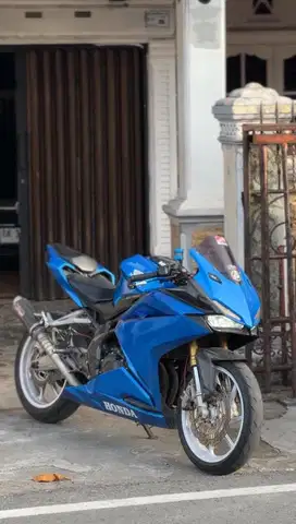 HONDA CBR250RR 2018