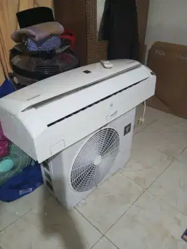 Menerima jual beli AC bekas borong atau satuan