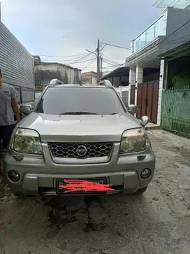 Nissan X-Trail 2004 Bensin