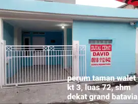 Dijual rumah taman walet dekat grand batavia