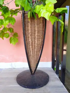 Jual vas bunga standing