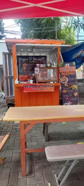 Booth kontainer