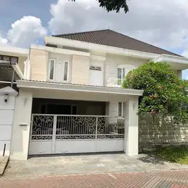 DIJUAL RUMAH MEWAH MINIMALIS GRAHA FAMILI BLOK DEPAN