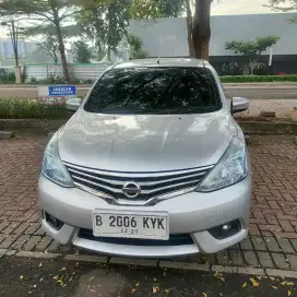 Grand Livina SV AT 2013