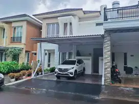 Di Jual Cepat Rumah Mewah Selangkah ke Mall living