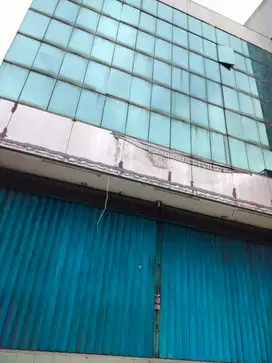 ruko pinggir Jalan Bisa apotik Atau kntr