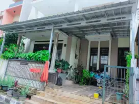 Kanopi baja ringan