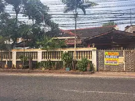 Rumah di kawasan bisnis ,  , bundaran toll jatiwarna
