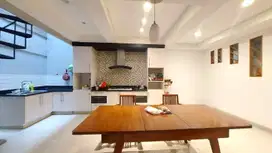 Ss763- Dijual Cepat    Rumah Bagus dan Rapih di Gading Griya Lestari