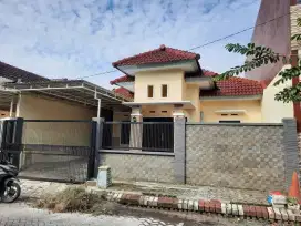 Strategis! Rumah Candi Panggung Suhat Dekat Kampus Ub