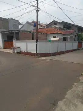 Rumah Bagus Murah Hoek Luas di Perum Raya Hankam Jatiwarna Pondokgede